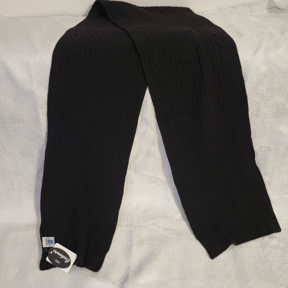 Portolano cashmere Black Ribbed Scarf new